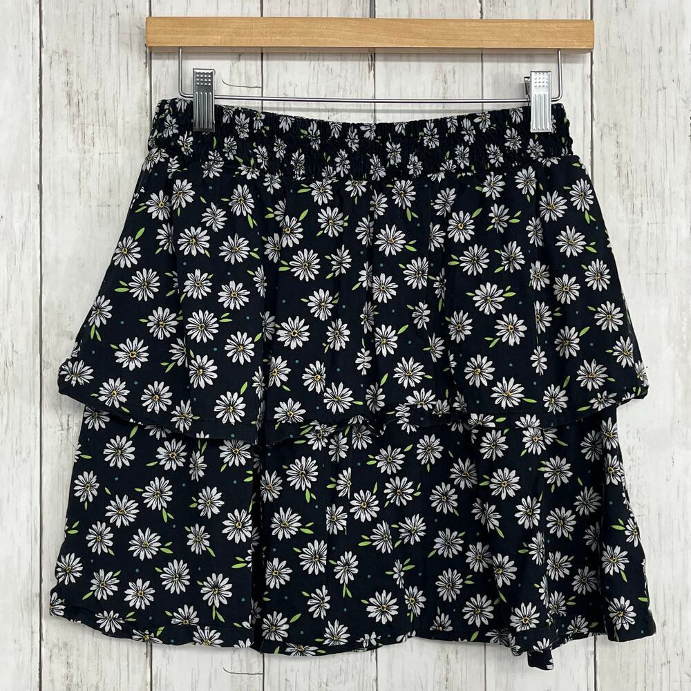 Old Navy Black Daisy Tiered Mini Skirt Girls XL Cottagecore Floral Boho Ruffle